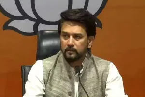 किसी को दूसरों की भावनाएं आहत करने का अधिकार नहीं, फिल्म 'आदिपुरुष' पर बोले अनुराग ठाकुर