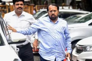 मुंबई के कोविड सेंटर घोटाले में उद्धव गुट के सूरज चव्हाण ED के सामने हुए पेश, पिछले साल दर्ज हुआ था मामला