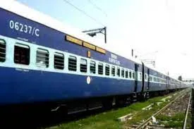 मध्य प्रदेश में रची गई बालासोर जैसी घटना की साजिश, बाल-बाल बची 120 की रफ्तार में दौड़ रही ट्रेन