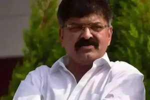 राकांपा नेता जितेंद्र आव्हाड के खिलाफ एफआईआर दर्ज.