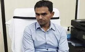 ऑनलाइन ठगी के शिकार बने समीर वानखेड़े के पिता ... सूखे मेवे ऑर्डर करने में हुआ 31,000 रुपये का नुकसान