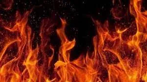 महाराष्ट्र में दिवाली की धूमधाम के बीच कई शहरों में लगी आग...  