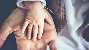 मुंबई के बांद्रा में ड्रग्स खरीदने के लिए नहीं थे पैसे तो मां-बाप ने 2 बच्चों को बेचा... बहन ने पकड़वाया