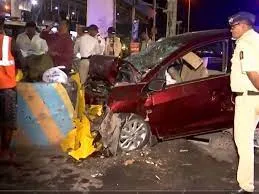 बांद्रा-वर्ली सी लिंक पर इनोवा ने कई गाड़ियों में मारी टक्कर... 3 लोगों की मौत, 6 घायल