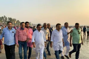 संजय निरुपम ने छट पूजा को लेकर जुहू तट प्रशासनिक तैयारियो का लिया जायेजा 