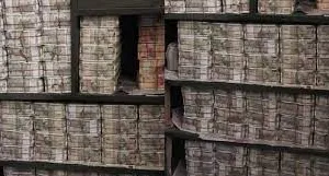कांग्रेस के राज्यसभा सांसद धीरज साहू के ठिकानों से अब तक 200 करोड़ कैश बरामद... नोटों की गिनती अभी भी जारी है