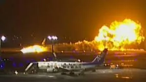 जाकिर हुसैन नगर में झुग्गी बस्ती में लगी भीषण आग