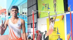 जिमनास्ट आर्यन दावंडे ने यहां एसडीएटी एक्वेटिक्स कॉम्प्लेक्स में कलात्मक ऑल-राउंड ताज जीता