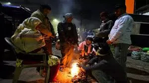 मुंबई में भी सर्दी का आगाज; तापमान पहुंचा 17.5 डिग्री सेल्सियस