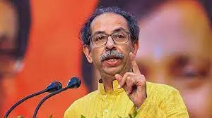 सीएम शिंदे और डिप्टी सीएम फडणवीस पर उद्धव ठाकरे का निशाना...  कहा- 'जनता से जाकर पूछें कि...'