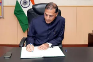 चुनाव आयुक्त अरुण गोयल ने इस्तीफा दिया ,लोकसभा चुनाव का जिम्मा अकेले CEC राजीव कुमार पर?