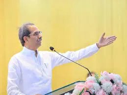 उद्धव ठाकरे ने बीजेपी पर जमकर बोला हमला, कहा- महाराष्ट्र की सियासत में औरंगजेब की एंट्री...