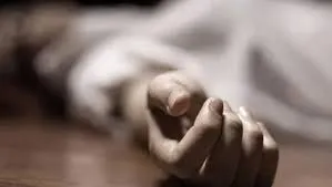 ठाणे में 61 वर्षीय महिला ने बेटे और बहू के उत्पीड़न से तंग आकर की आत्महत्या...  मामला दर्ज 