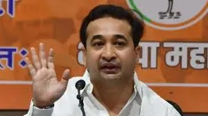 वोट नहीं मिला तो सरपंच पैसा मांगने न आएं - नीतेश राणे