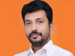 खिचड़ी घोटाला मामले में लोकसभा प्रत्याशी अमोल कीर्तिकर से ईडी ने 8 घंटे की पूछताछ... 