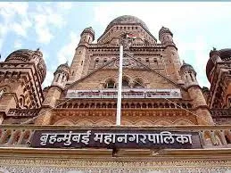 बारिश के बीच मुंबई में न हो कोई अनहोनी...  बीएमसी रेलवे लाइन के किनारे सैंडहर्स्ट रोड की 15 इमारतों को देगी नोटिस 