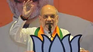 ...अगर सावरकर का नाम लेने में शर्म आती है तो किस बात के शिवसेना अध्यक्ष हैं - अमित शाह