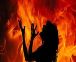 पालघर में आश्रम की लड़की ने खुद को आग लगाकर की आत्महत्या !