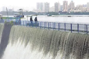 मुंबई : जलापूर्ति करने वाले सभी तालाब 100 प्रतिशत भरे... पानी की अगले एक साल नहीं होगी समस्या