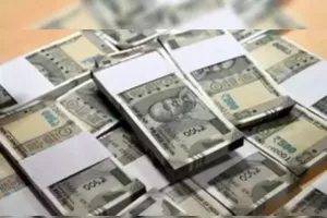 ठाणे: वाहन से 17 लाख रुपये की बिना हिसाब की नकदी जब्त