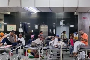 मुंबई के कई मनपा अस्पतालों में ठेके पर कार्यरत कर्मचारियों का रिन्यूअल लटका; सेवाएं बाधित 