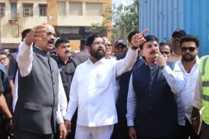 DCM एकनाथ शिंदे ने Dadar में 6 पुनर्विकास क्लस्टर परियोजनाओं का निरीक्षण किया