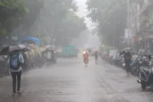 मुंबई और एमएमआर के कुछ हिस्सों में बूंदाबांदी का अलर्ट