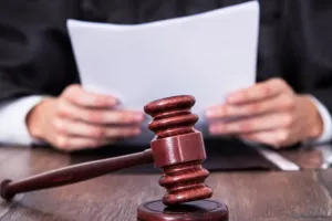 ठाणे में पांच महीने के बेटे की हत्या के आरोप में गिरफ्तार महिला बरी 