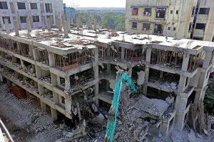 मुम्बई शहर में अनधिकृत निर्माण के बढ़ते मुद्दे की जांच के लिए समिति गठित करेगी महाराष्ट्र सरकार