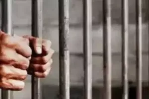  मुंबई : पत्नी को मेंटेनेंस न देने वाले पति को एक साल कारावास की सजा