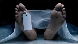 ठाणे :  10 मंजिला आवासीय इमारत के वेंटिलेशन डक्ट में गिरने से 10 वर्षीय एक लड़की की मौत