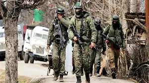 जम्मू-कश्मीर  में चार संदिग्ध देखे गए; सर्च ऑपरेशन शुरू
