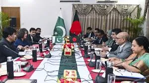 पाकिस्तान और बांग्लादेश की अजीब कहानी, भूखा देने पहुंचा भूखे को सहारा; एक दरिद्र...दूसरा बेसहारा