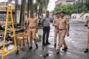 मुंबई: दिओनार में ड्रग पेडलर्स ने दो पुलिसकर्मियों पर किया चाकू से हमला, पांच आरोपी गिरफ्तार