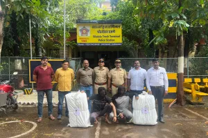 मुंबई वडाळा टी टी पुलिस ने गांजा बेचने वाले दो आरोपी गिरफ्तार, 51 किलो 500 ग्राम गांजा बरामद