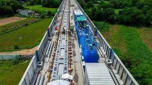  मुंबई-अहमदाबाद बुलेट ट्रेन प्रोजेक्ट्स  के लिए 4,468 करोड़ रुपये की लागत से 157 किलोमीटर ट्रैक बनाने के लिए लार्सन एंड टुब्रो लिमिटेड  