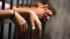 मुंबई : अवैध रूप से रहने के आरोप में पाँच बांग्लादेशी नागरिक गिरफ्तार  