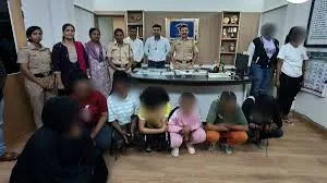 मुंबई: वीजा की अवधि समाप्त; पवई पुलिस ने अवैध रूप से रह रही 9 विदेशी महिलाओं को हिरासत में लिया