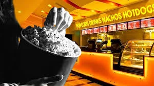 नई दिल्ली : सुप्रीम कोर्ट ने देश भर के मल्टीप्लेक्स में मूवी टिकट, पॉपकॉर्न और अन्य पेय पदार्थों की ऊँची कीमतों पर व्यक्त की गंभीर चिंता 