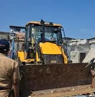 मुंबई : मालवानी के मैंग्रोव क्षेत्र में अतिक्रमण के खिलाफ एक बड़ी कार्रवाई 