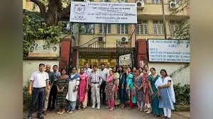 मुंबई : प्रवेश सत्र के दौरान छात्रों और शिक्षकों से 200 से ज़्यादा शिकायतें मिली 