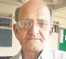 मुंबई : 174 अन्य वरिष्ठ नागरिकों के एलएलबी की पढ़ाई शुरू करेंगे 80 वर्षीय भगवान मोरे