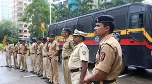 मुंबई : 3,000 सिक्योरिटी गार्डों को वापस भेजने का फैसला; मुंबई पुलिस में नए कांस्टेबलों को भर्ती शुरू 