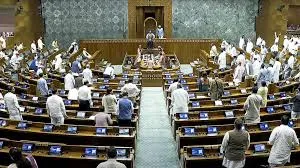 दिल्ली : एक दिसंबर से 19 दिसंबर तक चलेगा शीतकालीन सत्र; संसद में देखने को मिल सकता है जबरदस्त हंगामा 