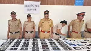 मुंबई : सात पुलिस स्टेशनों में चोरी और गुम हुए फ़ोन और गाड़ियों को रिकवर करने के लिए स्पेशल कैंपेन