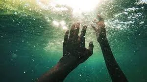 मुंबई : वडाला के भक्ति पार्क में 35 साल के आदमी की बिल्डिंग के पानी के टैंक में डूबने से मौत