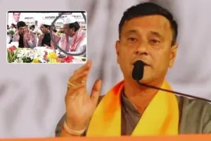 'वोट जिहाद' बनाम 'वोट घोटाला': मनसे ने इफ्तार पार्टी का फोटो दिखाकर बीजेपी पर साधा निशाना