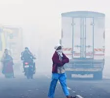 मुंबई में भी सांसों का संकट; वायु प्रदूषण के कारण लोगों का दम घुटने लगा