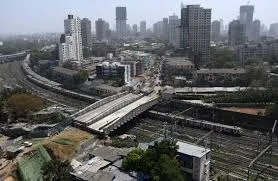 मुंबई : बीएमसी के 36 स्ट्रक्चर्स के लिए टेनमेंट देने का वादा; हैनकॉक ब्रिज के रिकंस्ट्रक्शन के आखिरी फेज़ को बढ़ावा