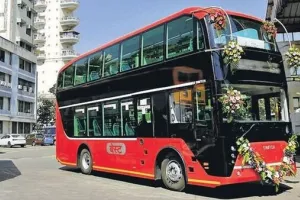 ठाणे : डबल-डेकर बसें चलाने जा रही है TMC; मार्च 2026 तक 100  नई CNG बसें जोड़ने की भी योजना
